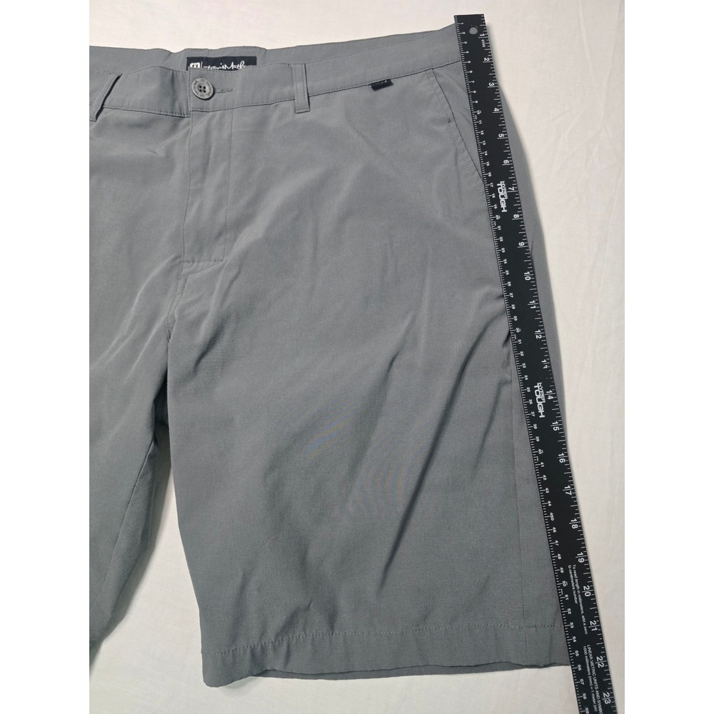 TravisMathew Beck Mens Gray Performance Golf Chino Shorts Size 40 Stretch - Picture 7 of 8